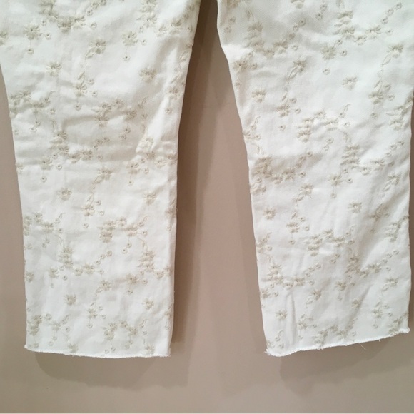 New J.CREW DENIM Size 28 Billie Demi Boot Cut Crop Jean Eyelet Cream - Picture 8 of 12